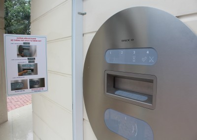 Sapphire bookdrop, installation Vietnam